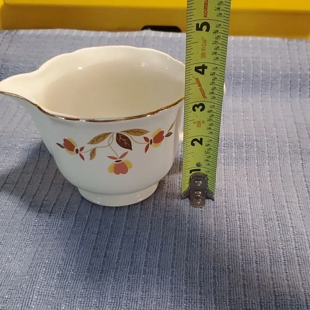 VTG Hall Jewel Tea Autumn Leaf Ruffled D Creamer Mary Dunbar USA